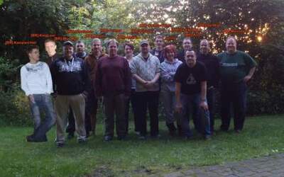 Clantreffen-2013-Unnau-Gruppenfoto-mit-Namen-SMALL.jpg